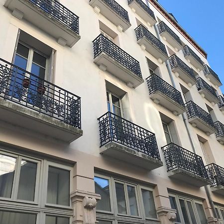 Ferienwohnung Le Clemenceau - Hyper Centre - Calme - Proche Thermes Vichy Exterior foto